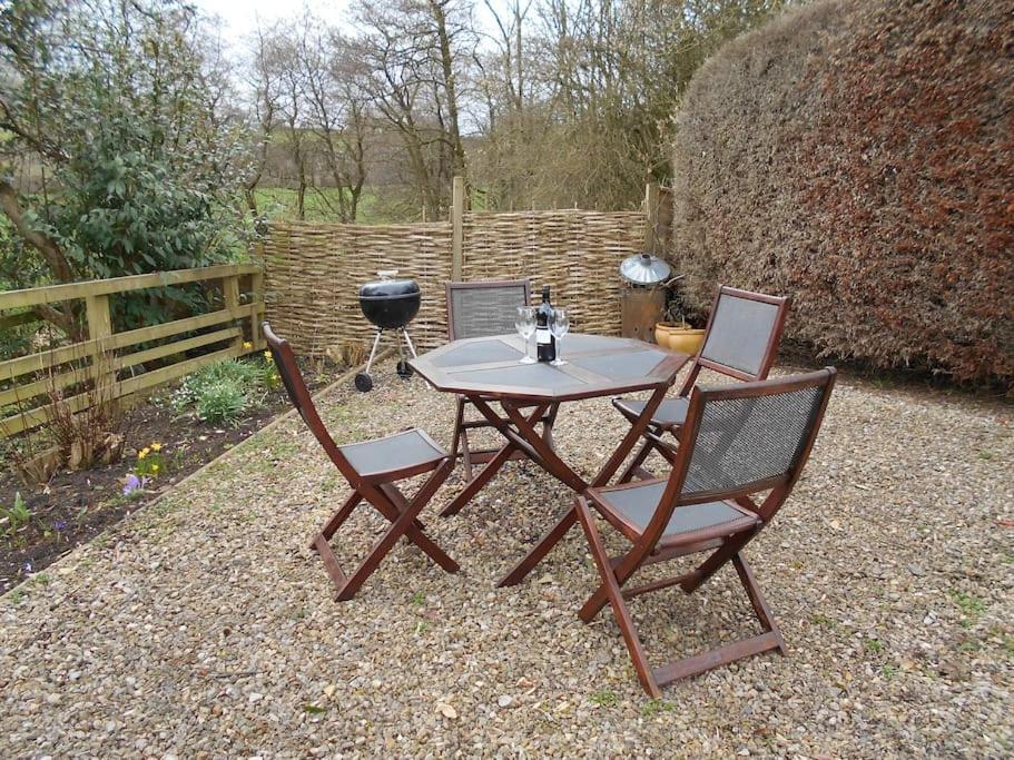 Appartamento The Granary, Old Corn Mill, Yorkshire Dales West Burton Esterno foto