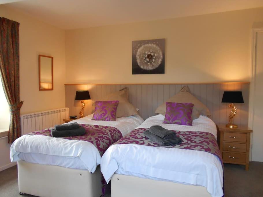 Appartamento The Granary, Old Corn Mill, Yorkshire Dales West Burton Esterno foto